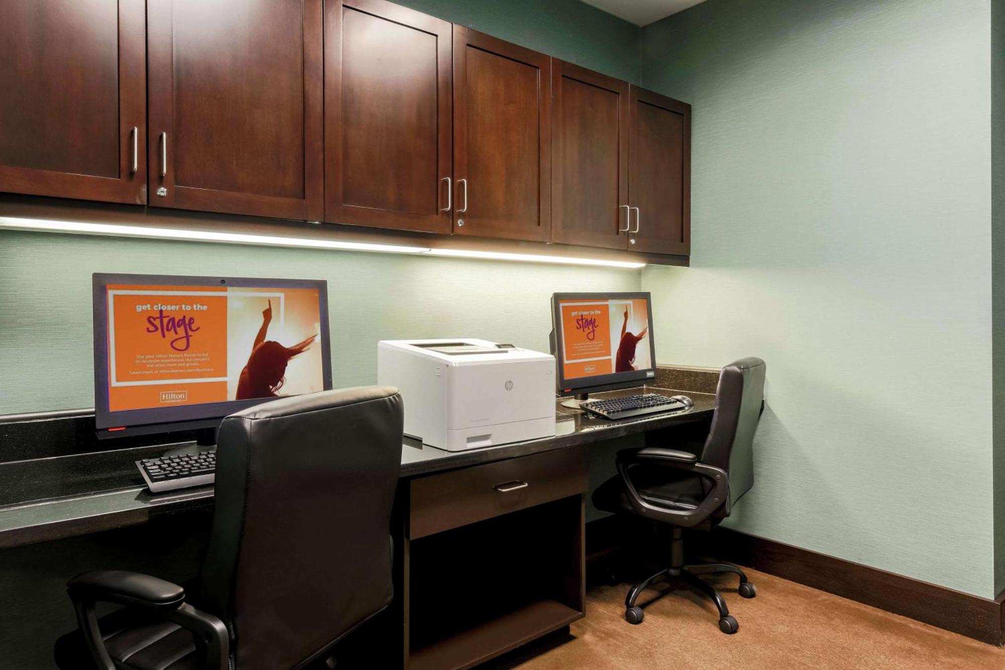 Hampton Inn & Suites Wheeling - The Highlands Triadelphia Екстер'єр фото