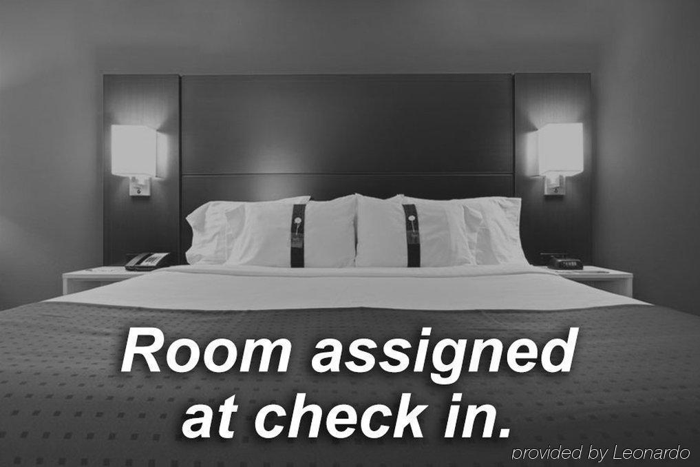 Hampton Inn & Suites Wheeling - The Highlands Triadelphia Екстер'єр фото