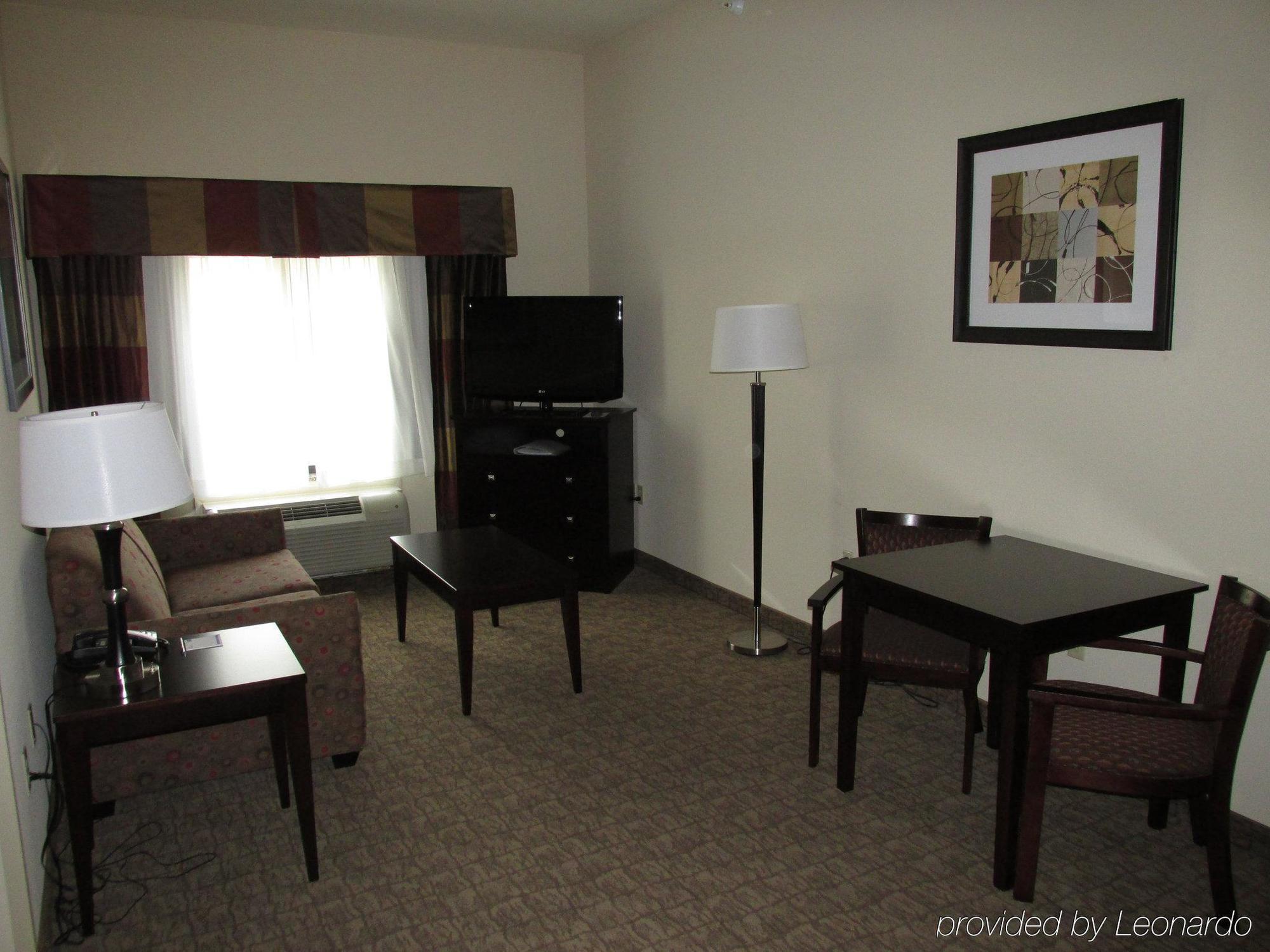 Hampton Inn & Suites Wheeling - The Highlands Triadelphia Екстер'єр фото